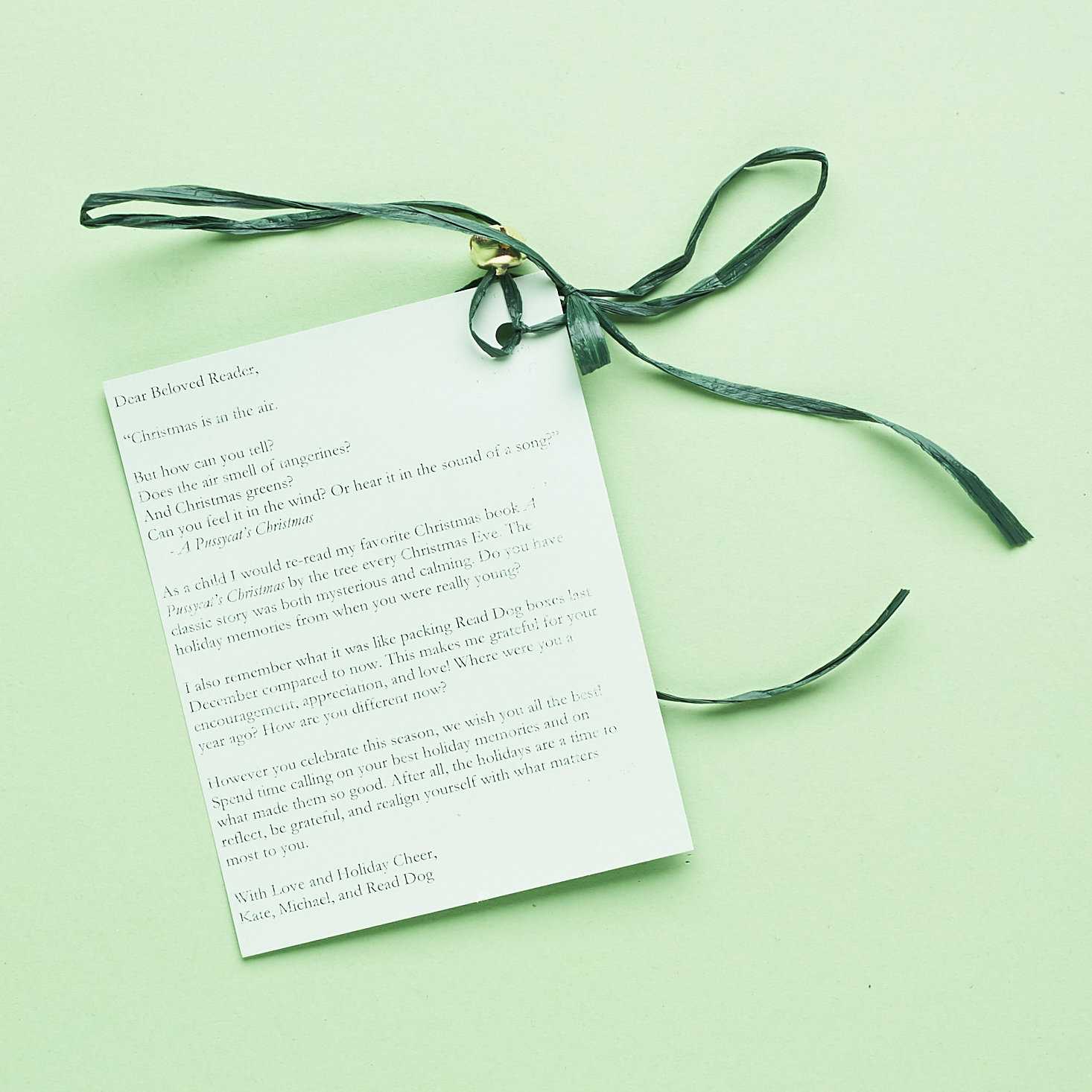 Read our review of the December 2016 Read Dog box!