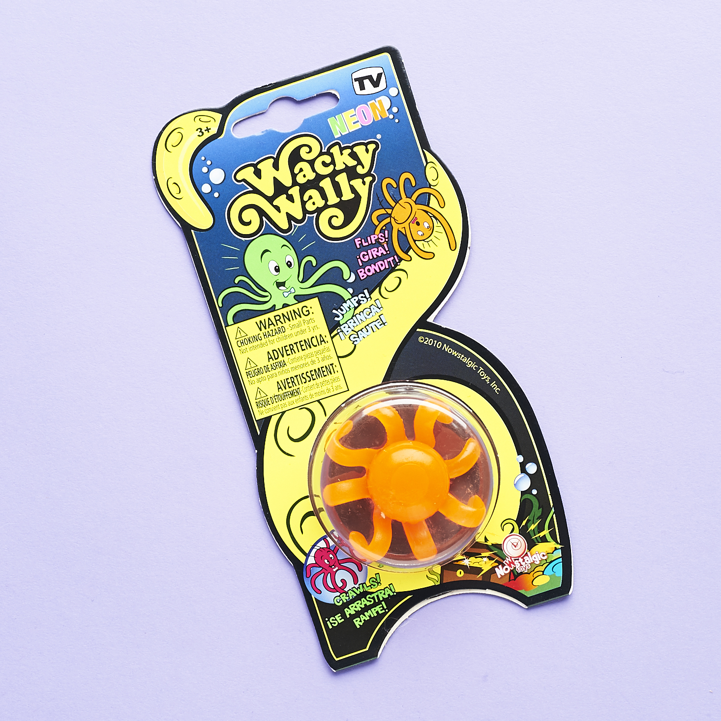 Read our review of the January 2017 '80s Retro Pop box!