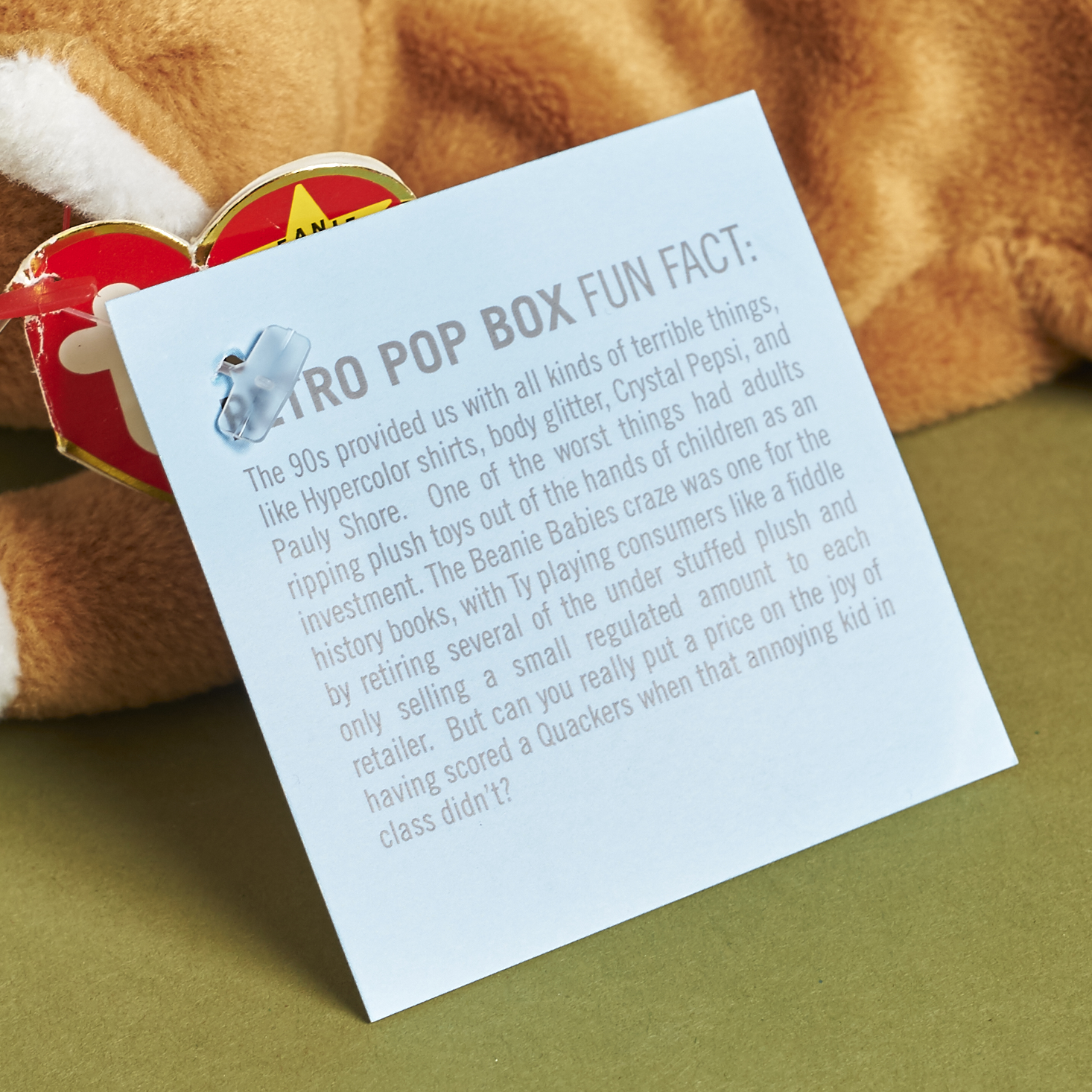 Read our review of the December 2016 90s Retro Pop Box!