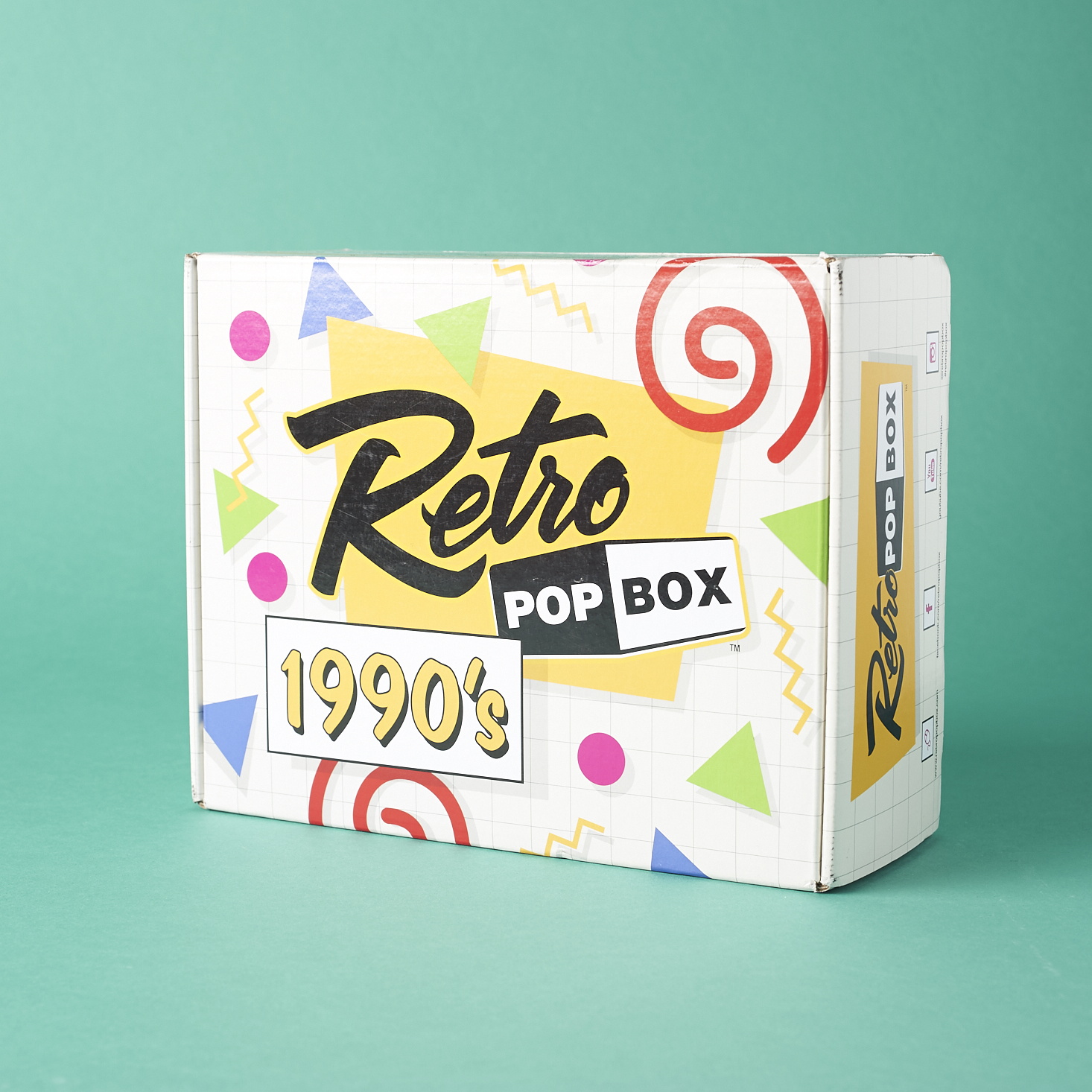 Read our review of the January 2017 Retro Pop '90s box!