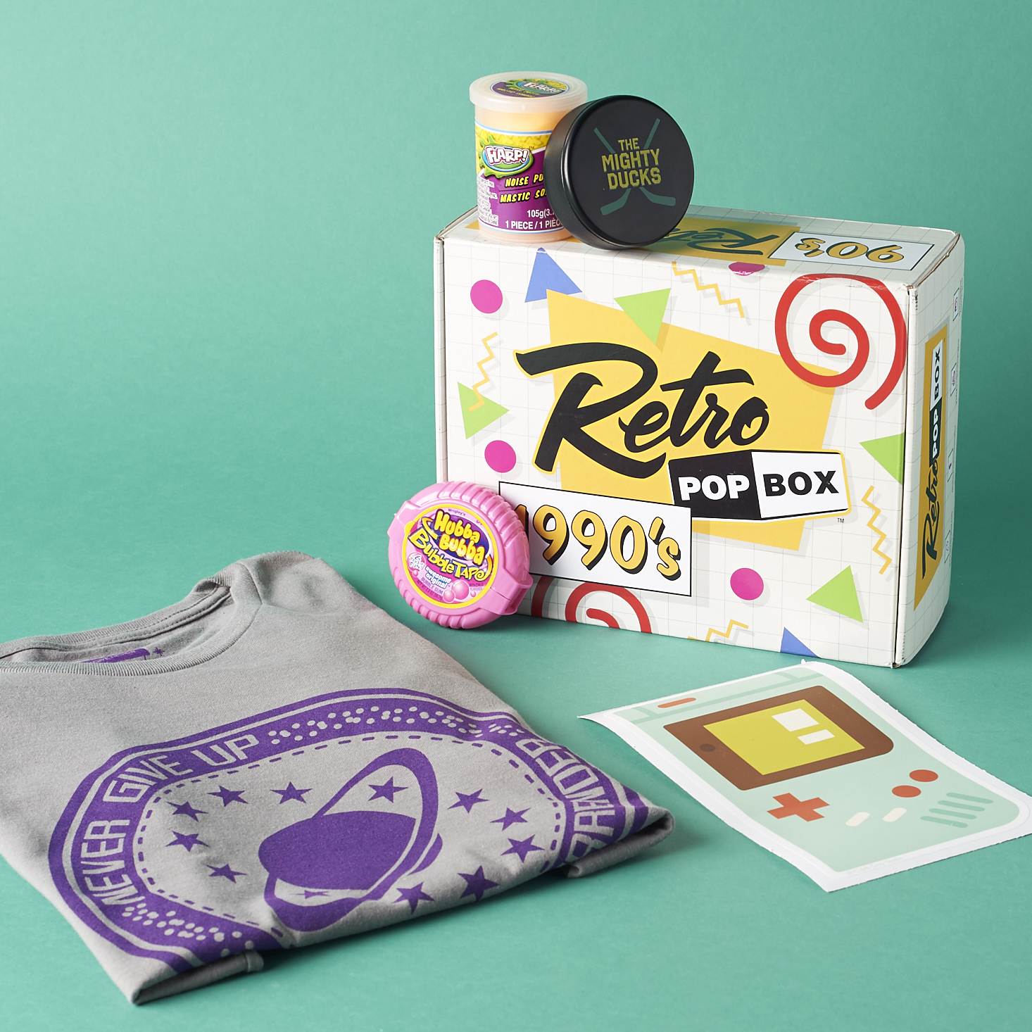 Read our review of the January 2017 Retro Pop '90s box!