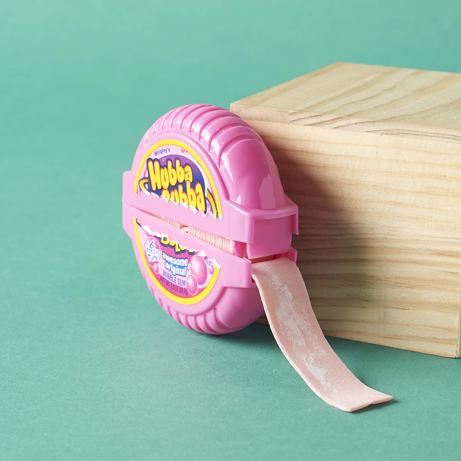 Read our review of the January 2017 Retro Pop '90s box!