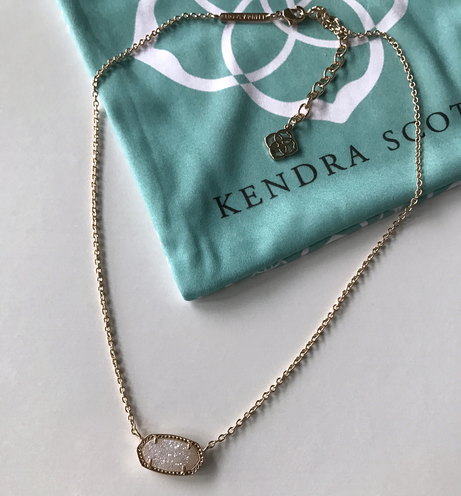 rocksbox-december-2016-kendra-scott-necklace