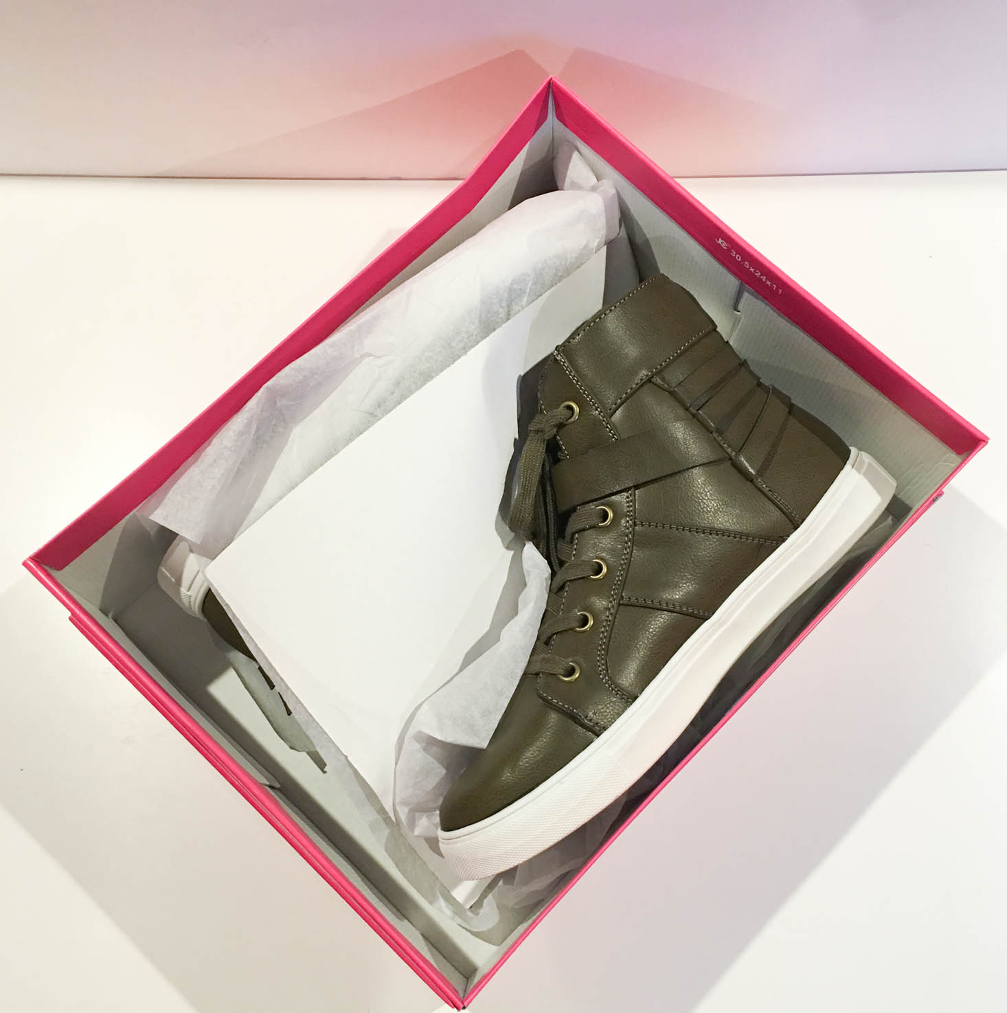 shoedazzle-december-2016-inside-box