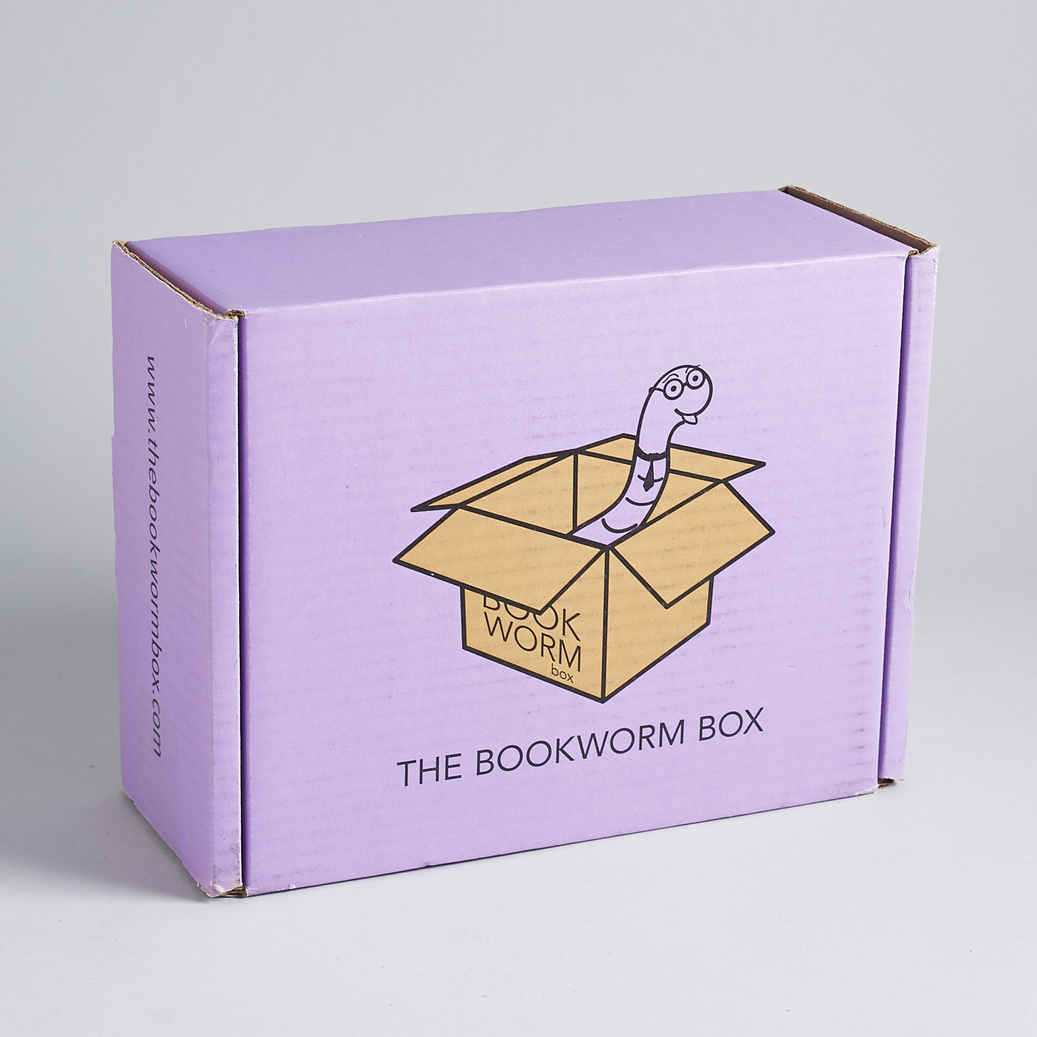 Read our review of the December 2016 Bookworm Box!