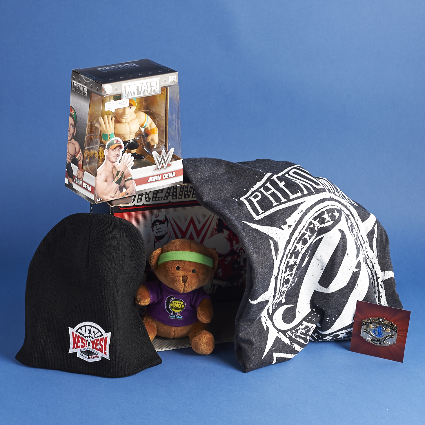 wwe-slam-crate-loot-crate-december-2016-0003