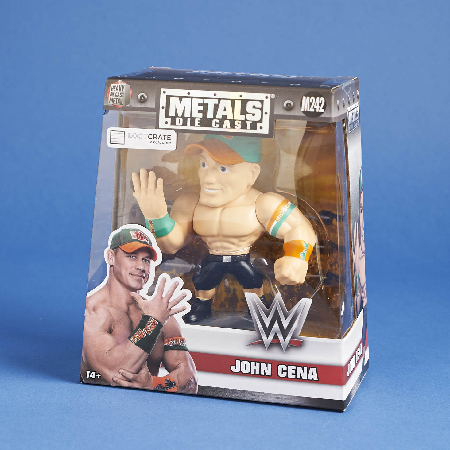 wwe-slam-crate-loot-crate-december-2016-0009