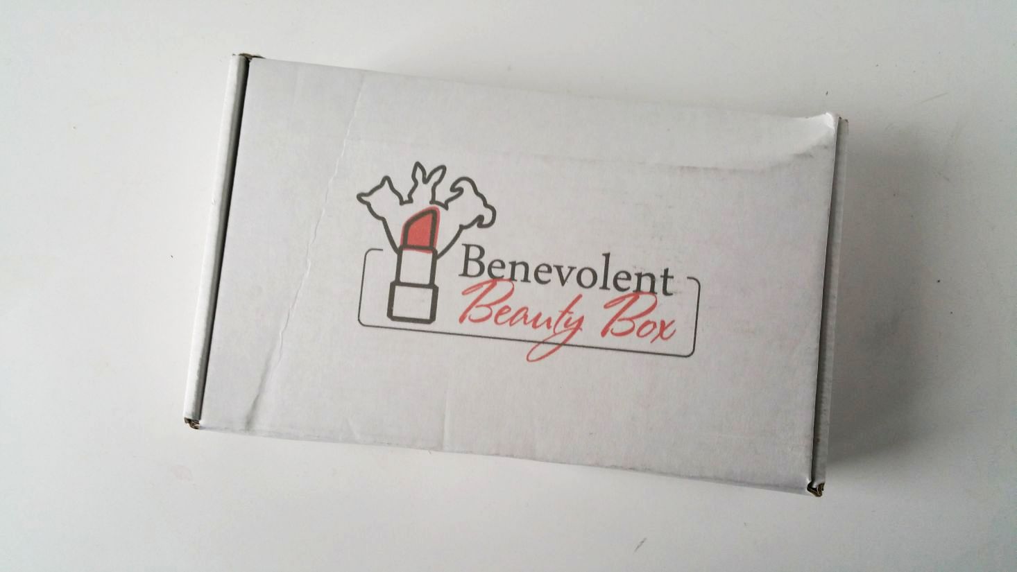 Benevolent Beauty Subscription Box Review + Coupon – December 2016