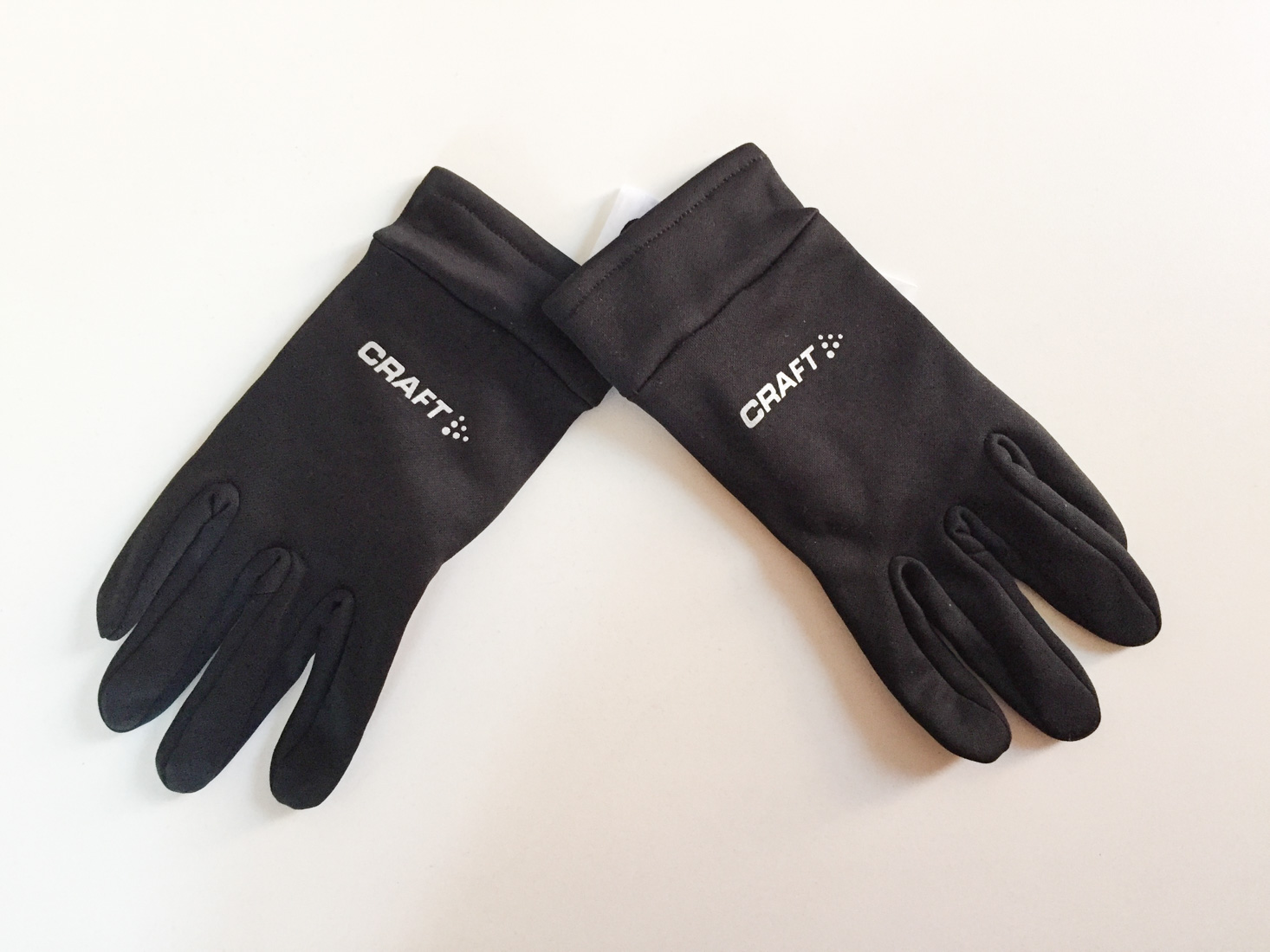 cairn-january-2017-gloves