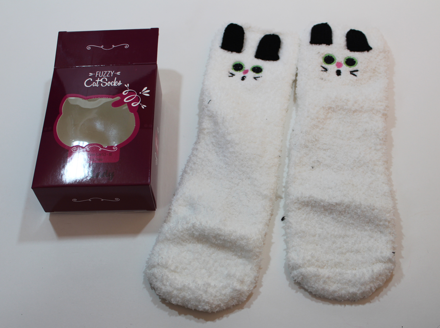 cat-lady-box-january-2017-socks-front
