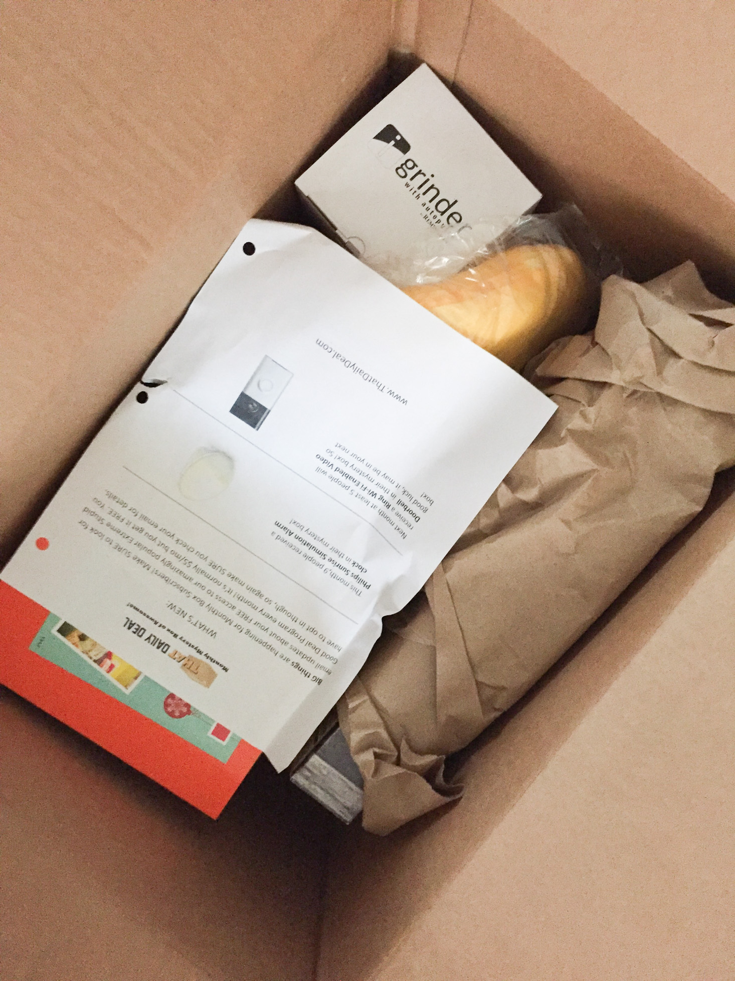 mystery-box-of-awesome-december-2016-box-inside