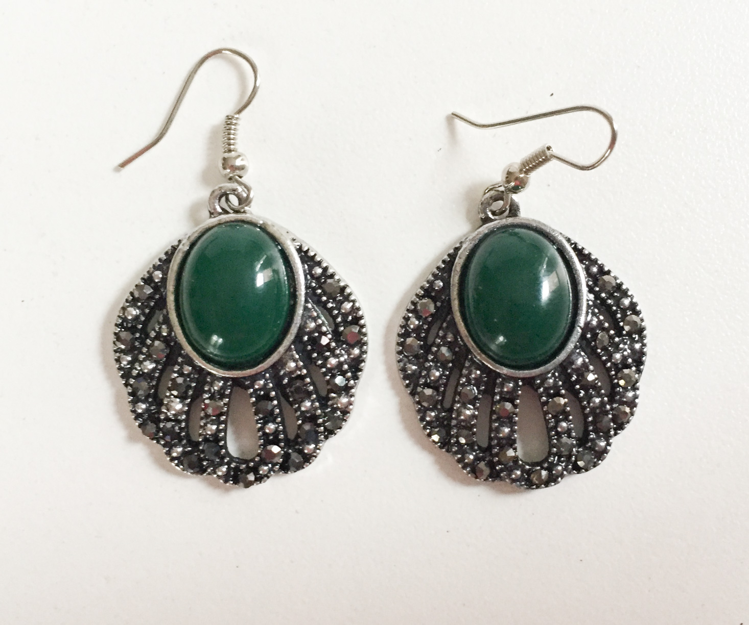 nadine-west-january-2017-earrings
