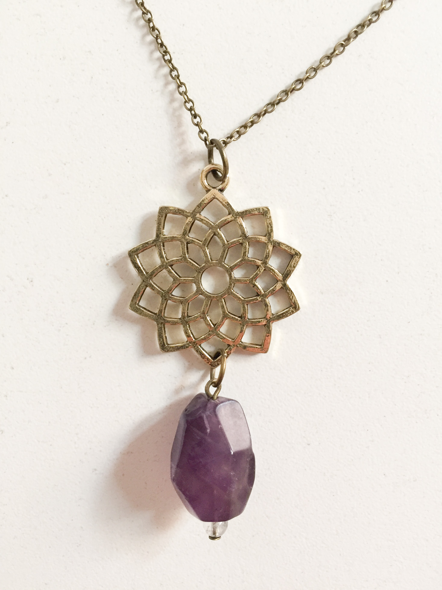 yogi-surprise-jewelry-january-2017-necklace-2