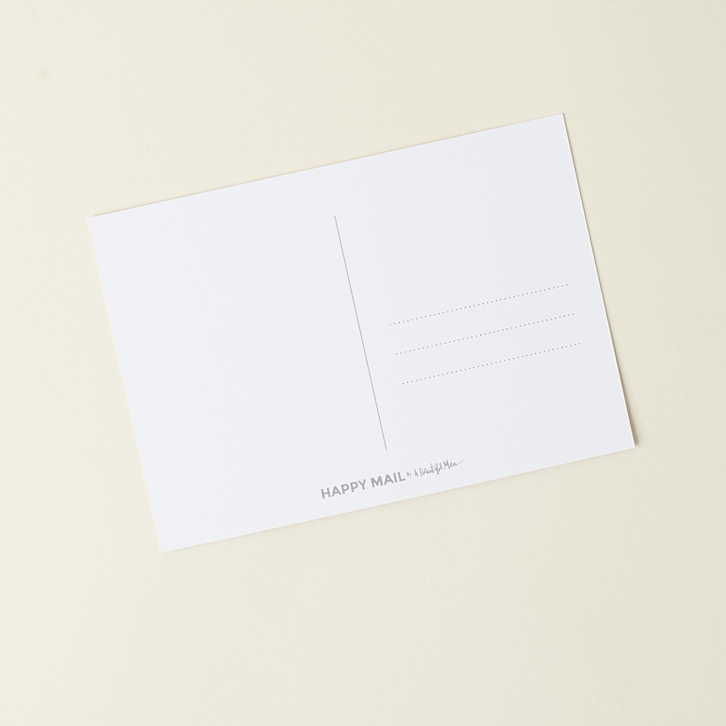 Check out our review of the January 2017 Happy Mail subscription from A Beautiful Mess!