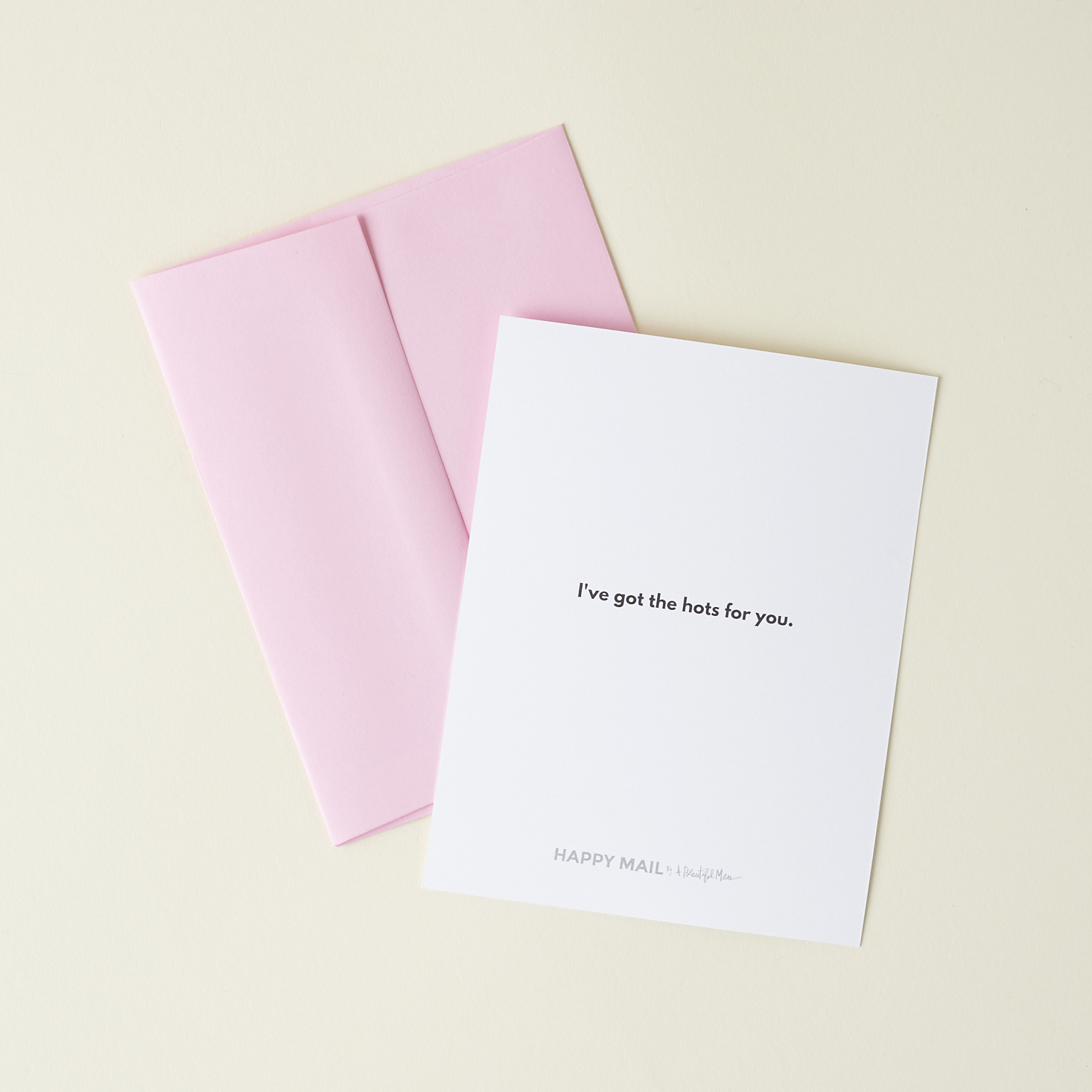 Check out our review of the January 2017 Happy Mail subscription from A Beautiful Mess!