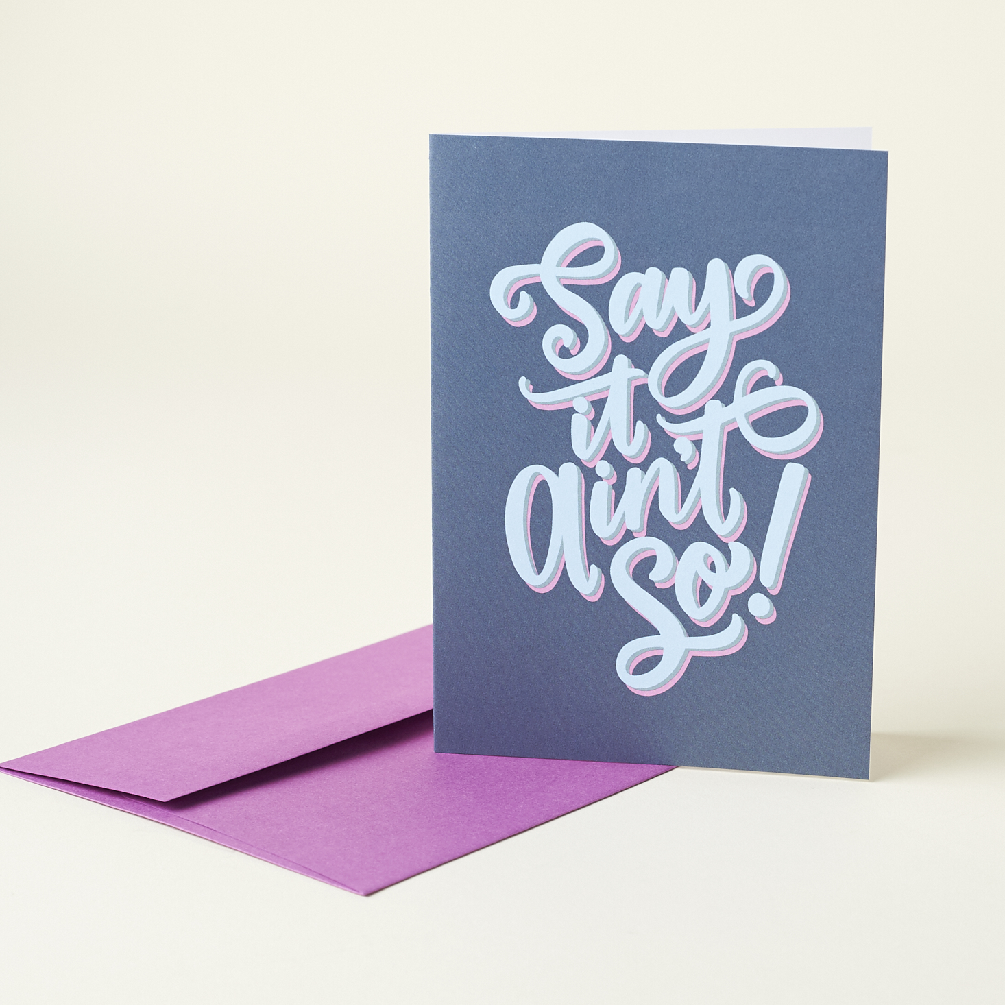 Check out our review of the January 2017 Happy Mail subscription from A Beautiful Mess!