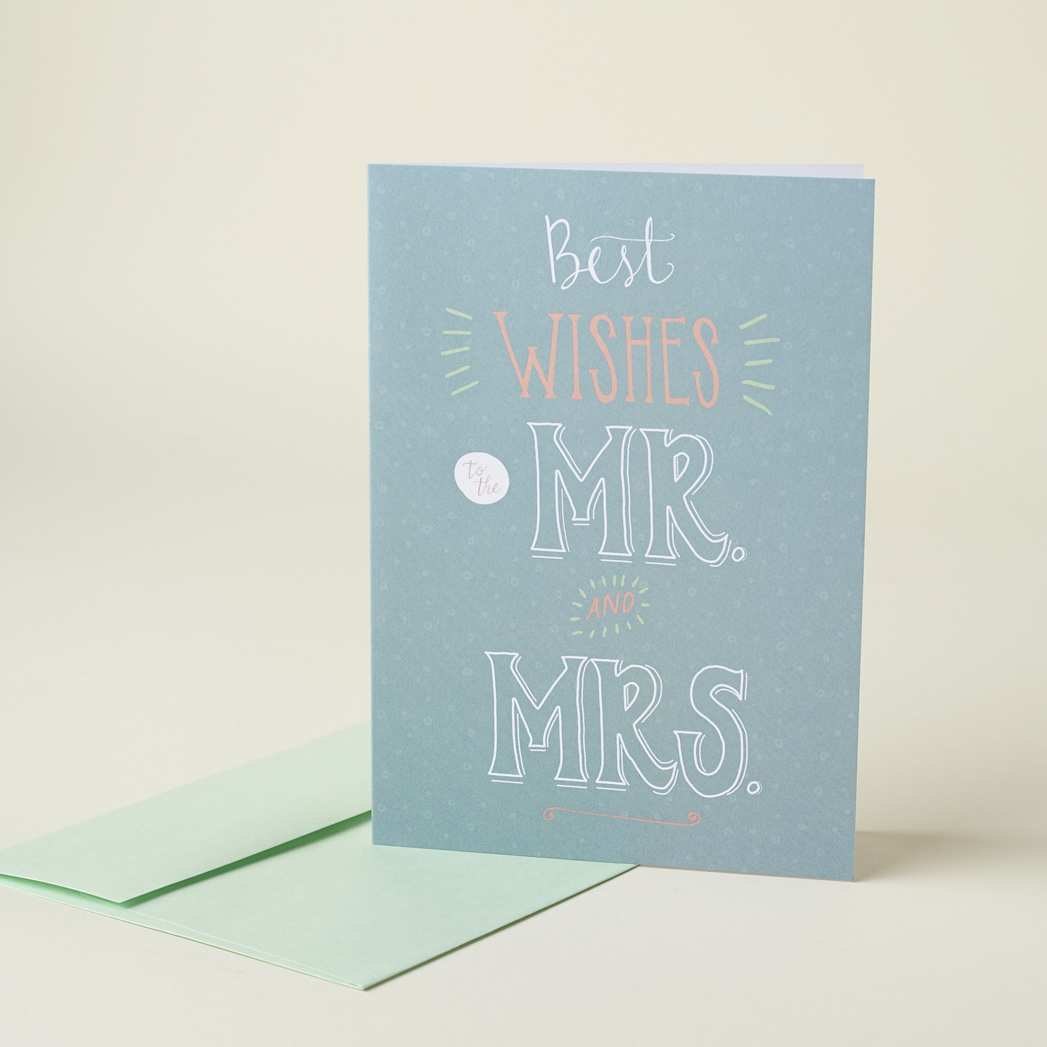 Check out our review of the January 2017 Happy Mail subscription from A Beautiful Mess!