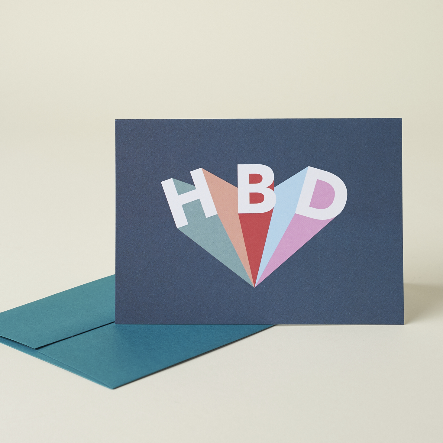 Check out our review of the January 2017 Happy Mail subscription from A Beautiful Mess!