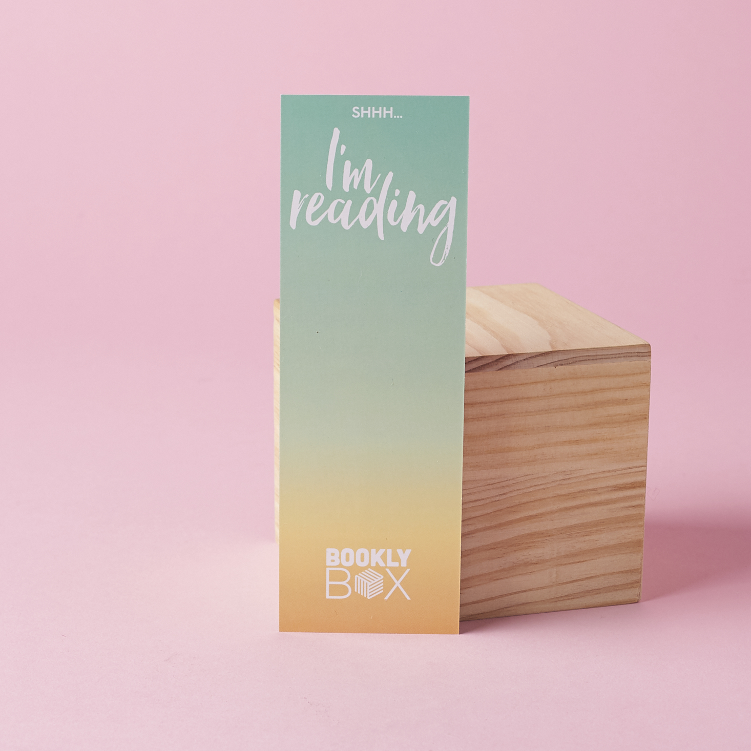 Check out our review of the January 2017 BooklyBox!