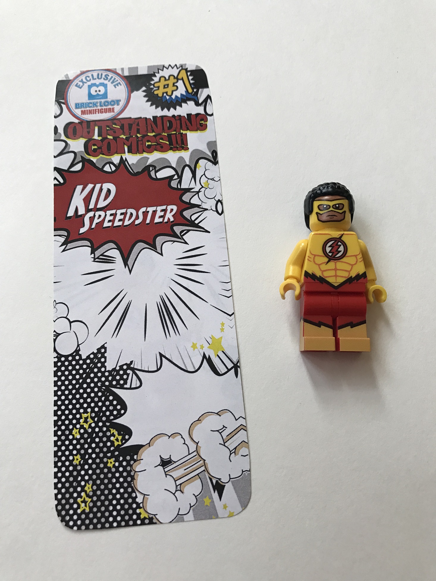 Brick-Loot-February-2017-Minifig
