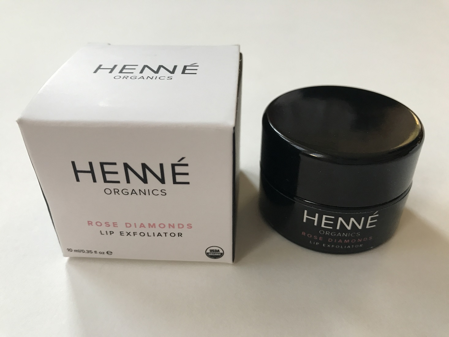 Clean-Beauty-February-2017-Scrub