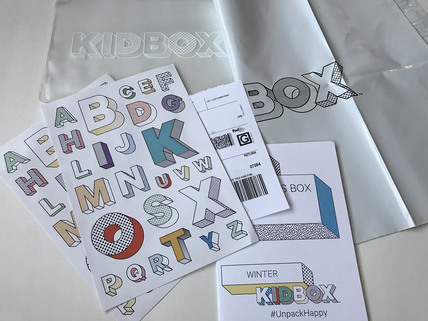 Kidbox-Winter-2017-Stickers