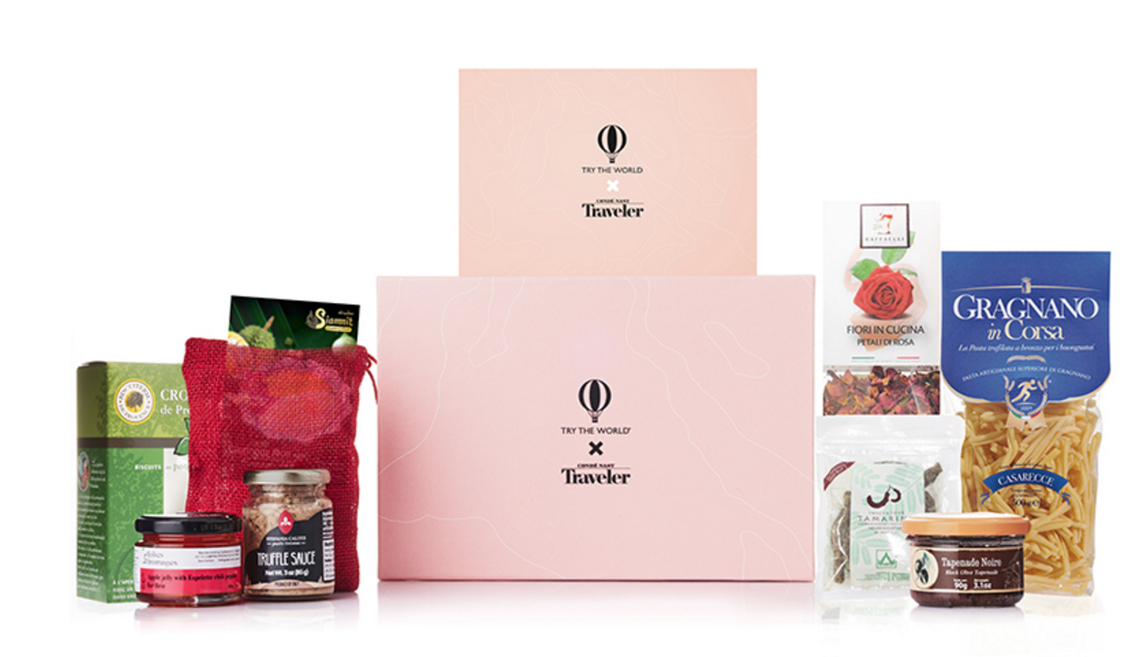 Try The World Coupon – $10 Off Limited Edition The Amour Box!