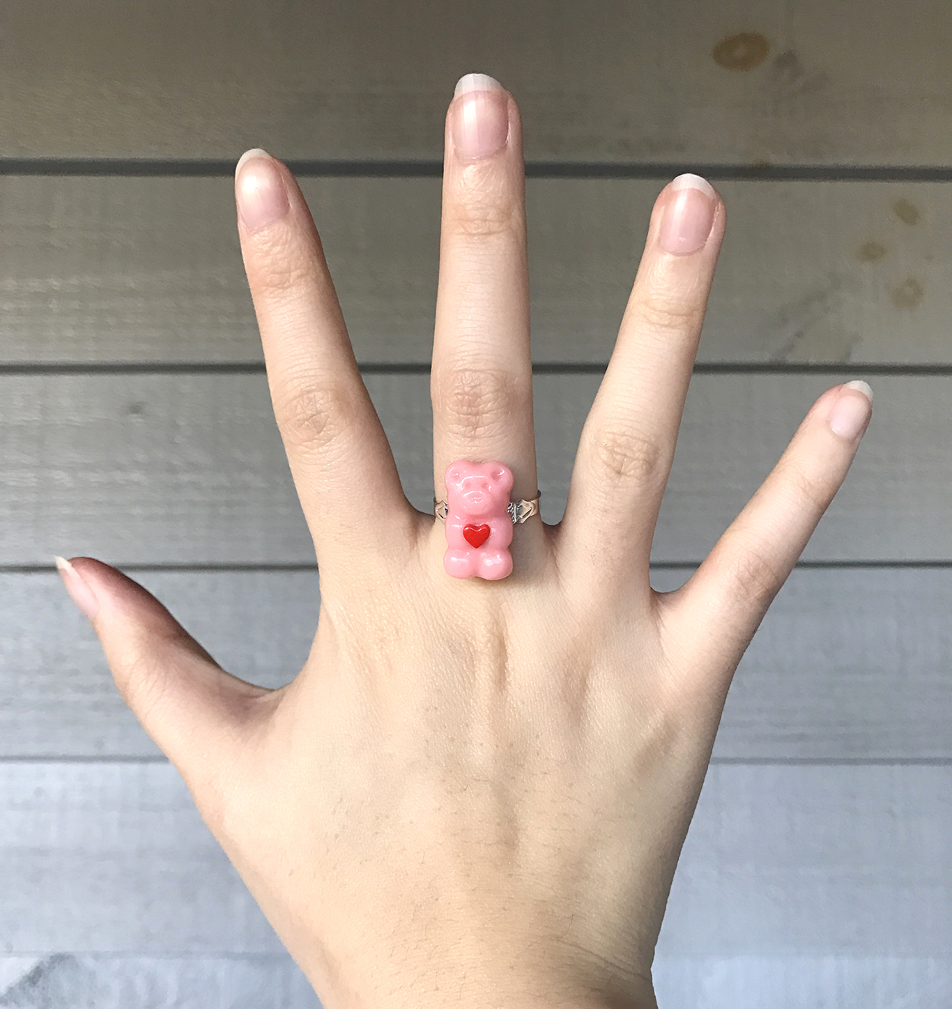 Sweet-Surprises-February-2017-Ring-Hand-Model