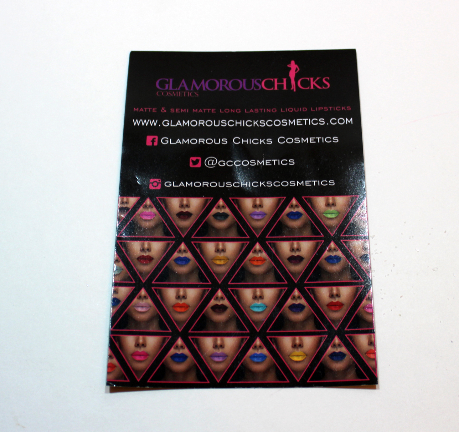 glamorous-chicks-beauty-box-february-2017-booklet-front