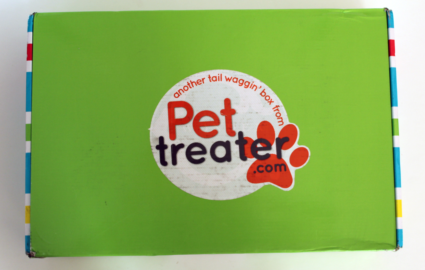 pet-treater-february-2017-box