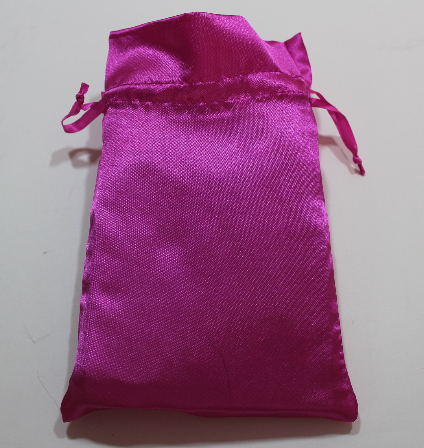 tutiibag-march-2017-pink-bag