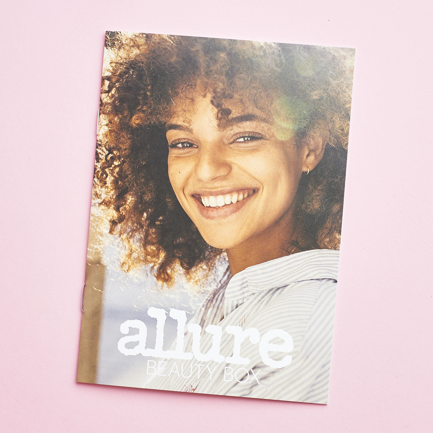 Allure-Beauty-Box-March-2017-0004