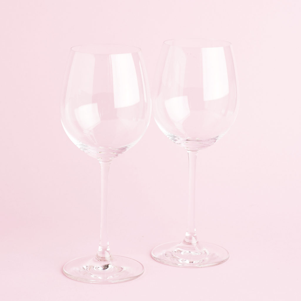 Bespoke-Post-Paired-March-2017-0011-wine-glasses-detail