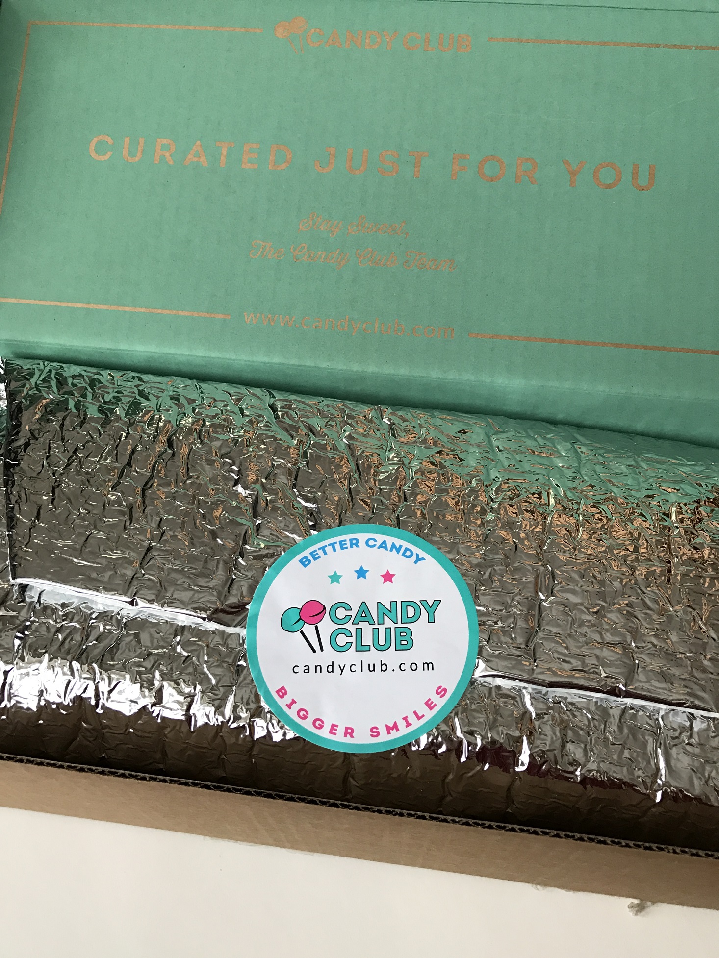 Candy-Club-March-2017-Box-Open