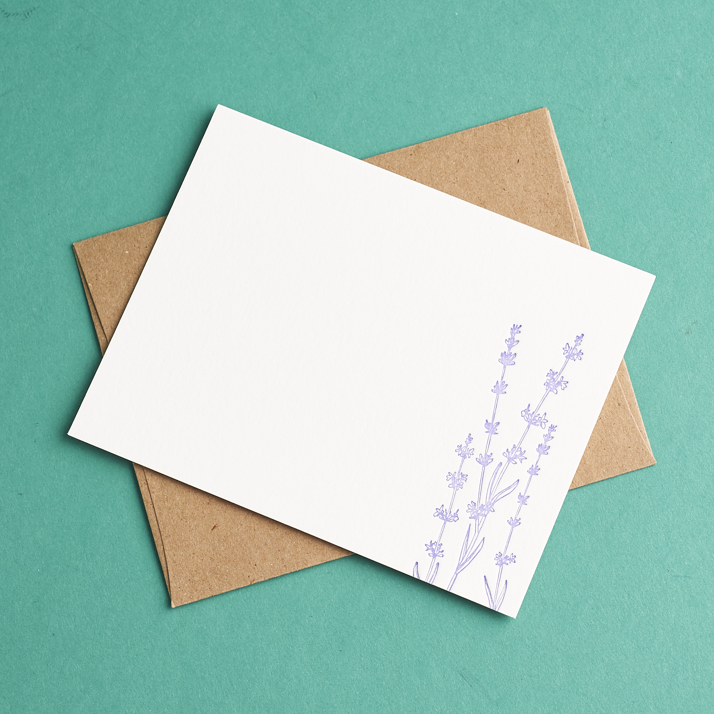 Read our review of the Idea Chic Stationery Set for February 2017!