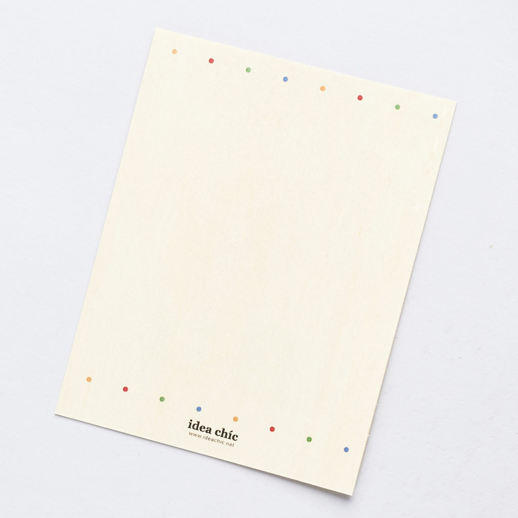 Check out our review of the March 2017 Idea Chic Stationery Box set!