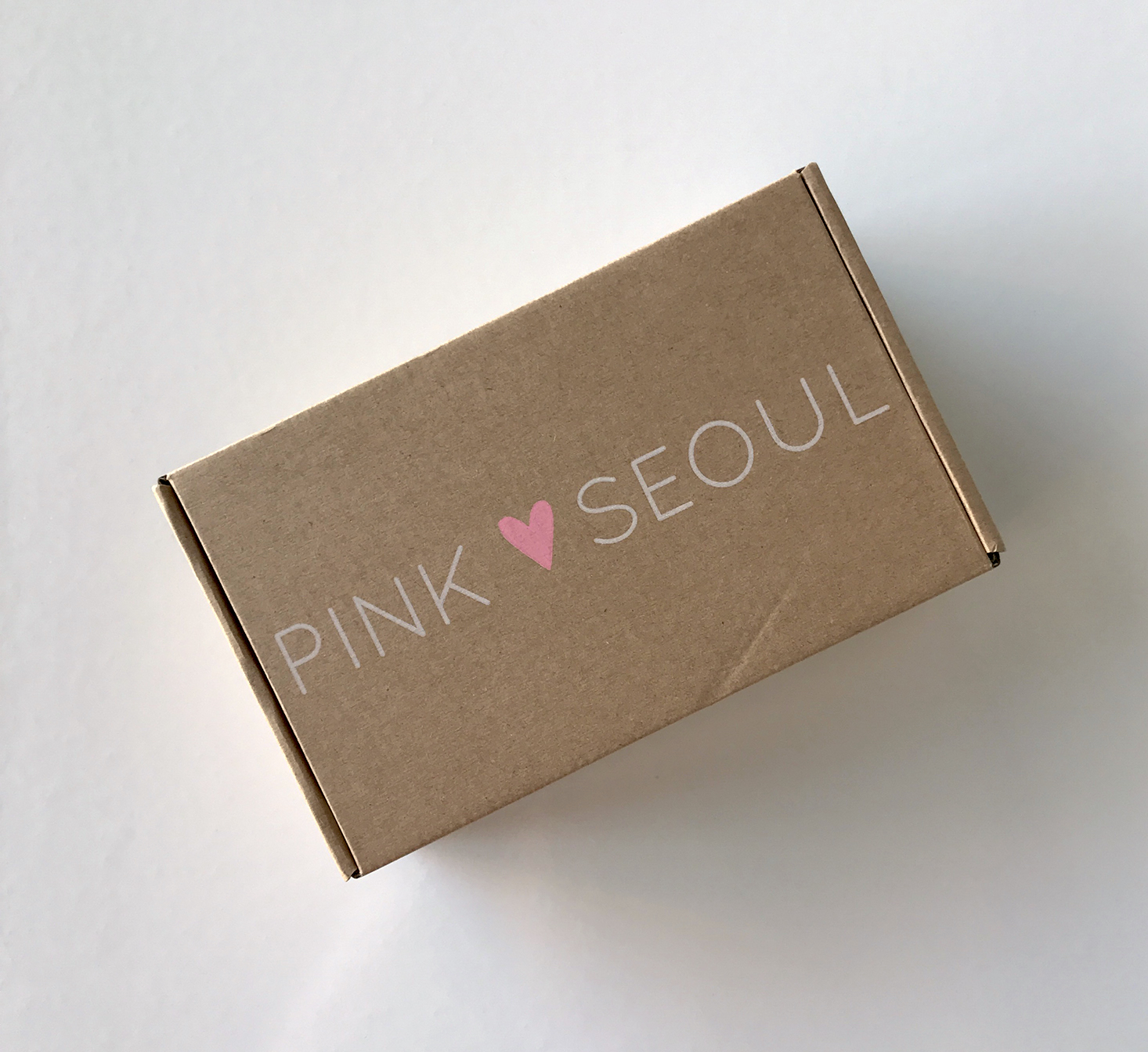 PinkSeoul-Mask-Box-February-2017-Box