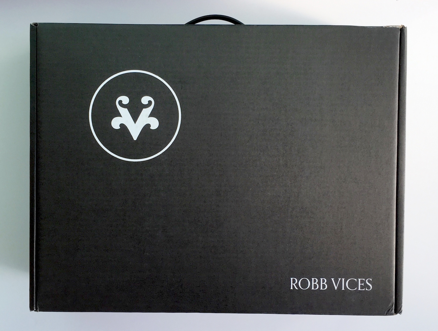 Robb-vices-march-2017-box