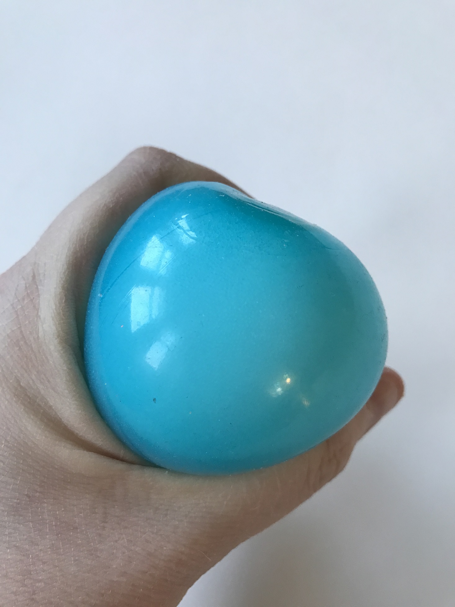Sensory-TheraPlay-Box-March-2017-Ball2