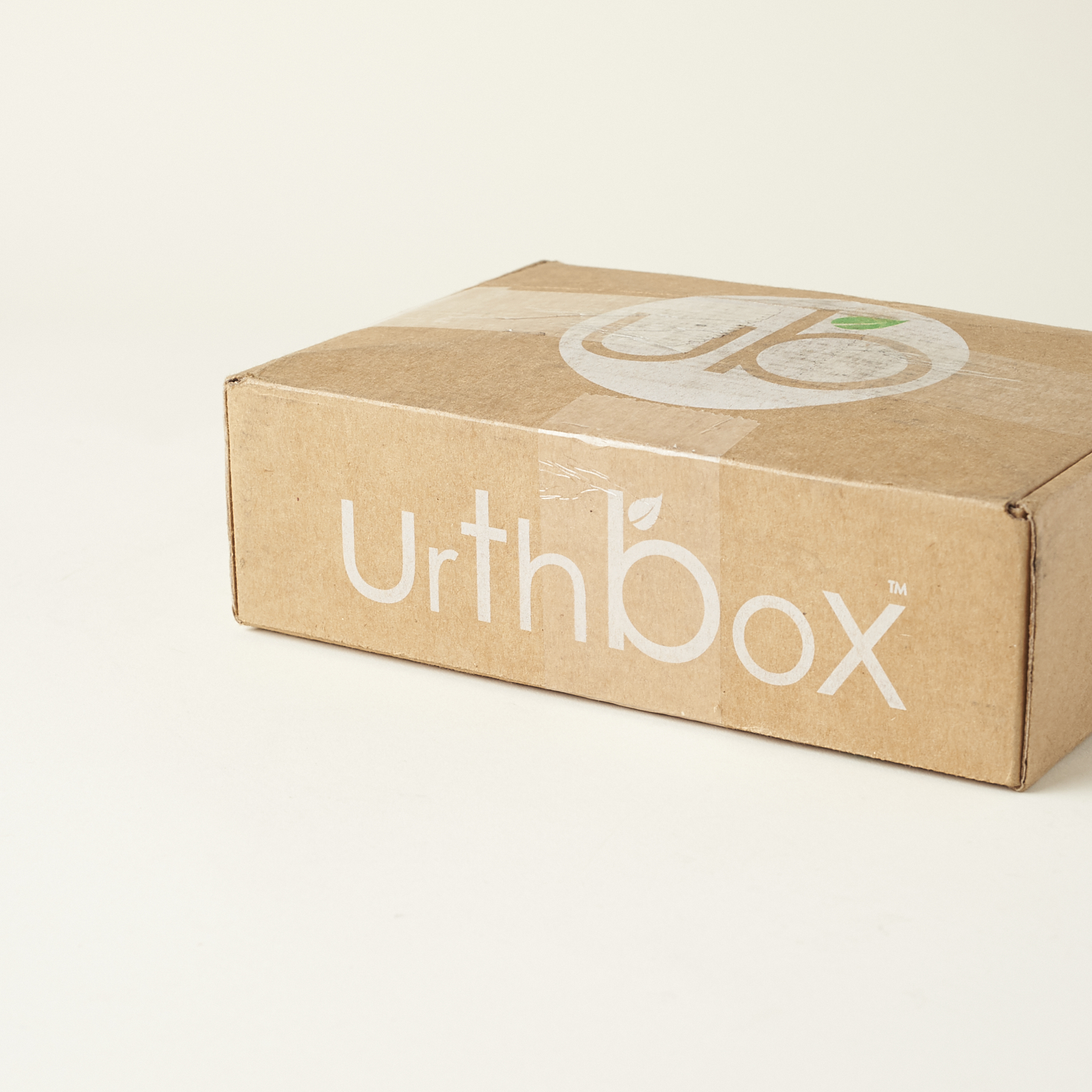Urthbox-february-2017-0002