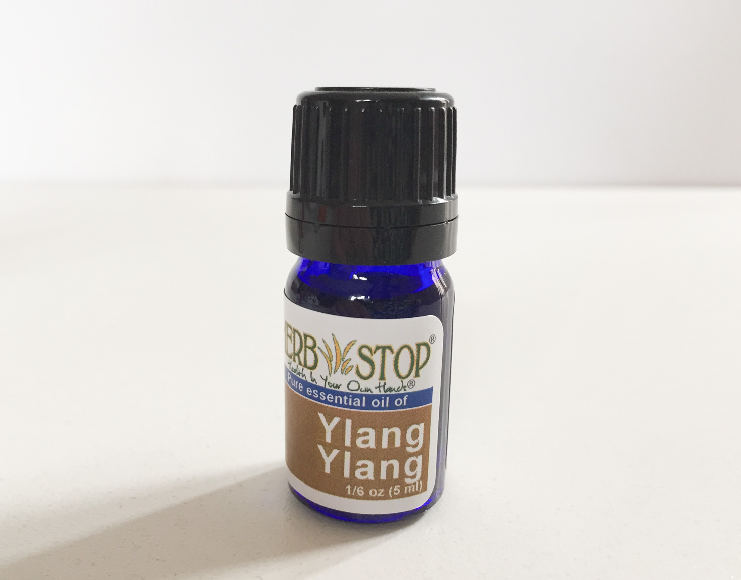 aroma-box-by-herb-stop-february-2017-ylang