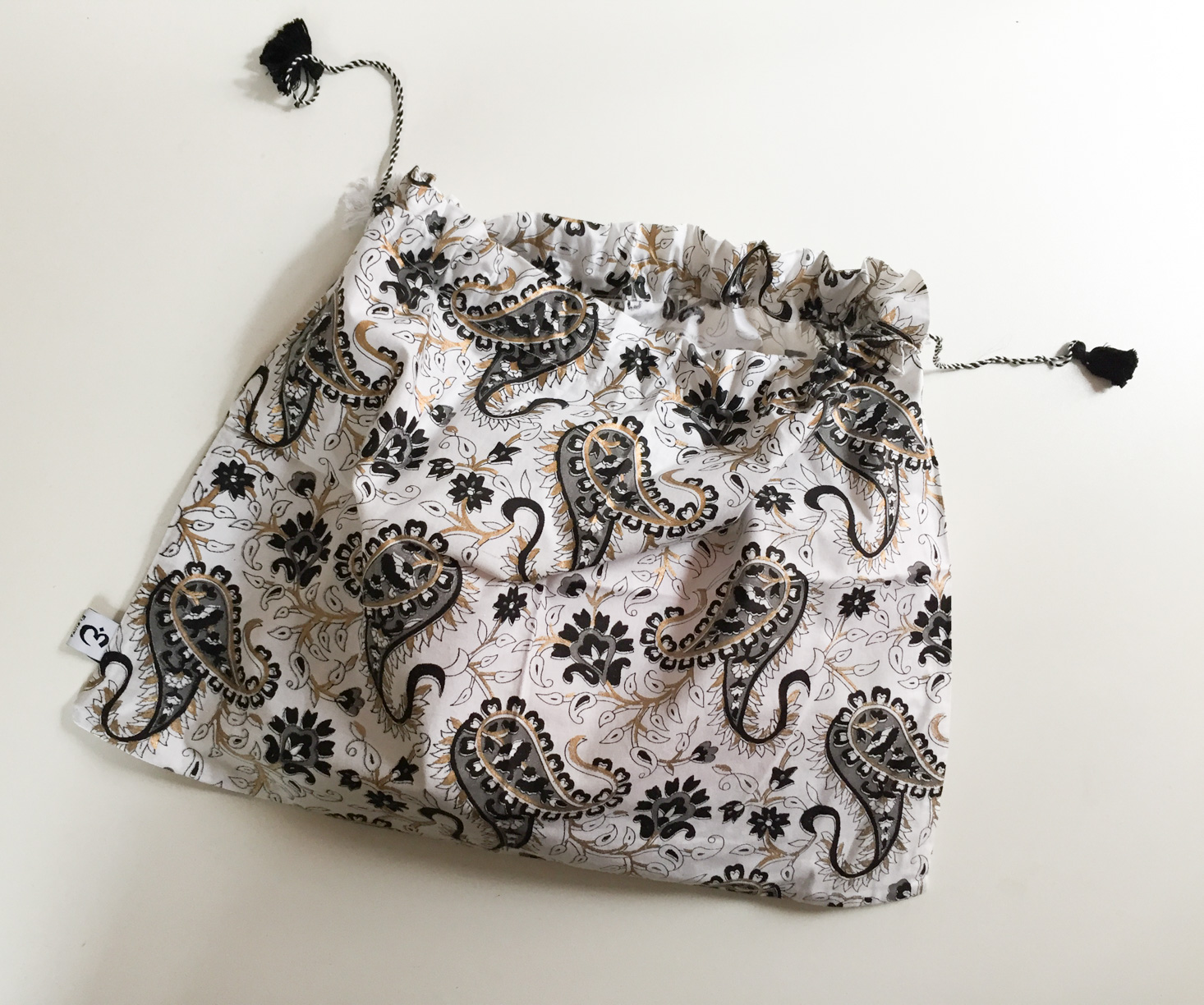 elevita-february-2017-bag