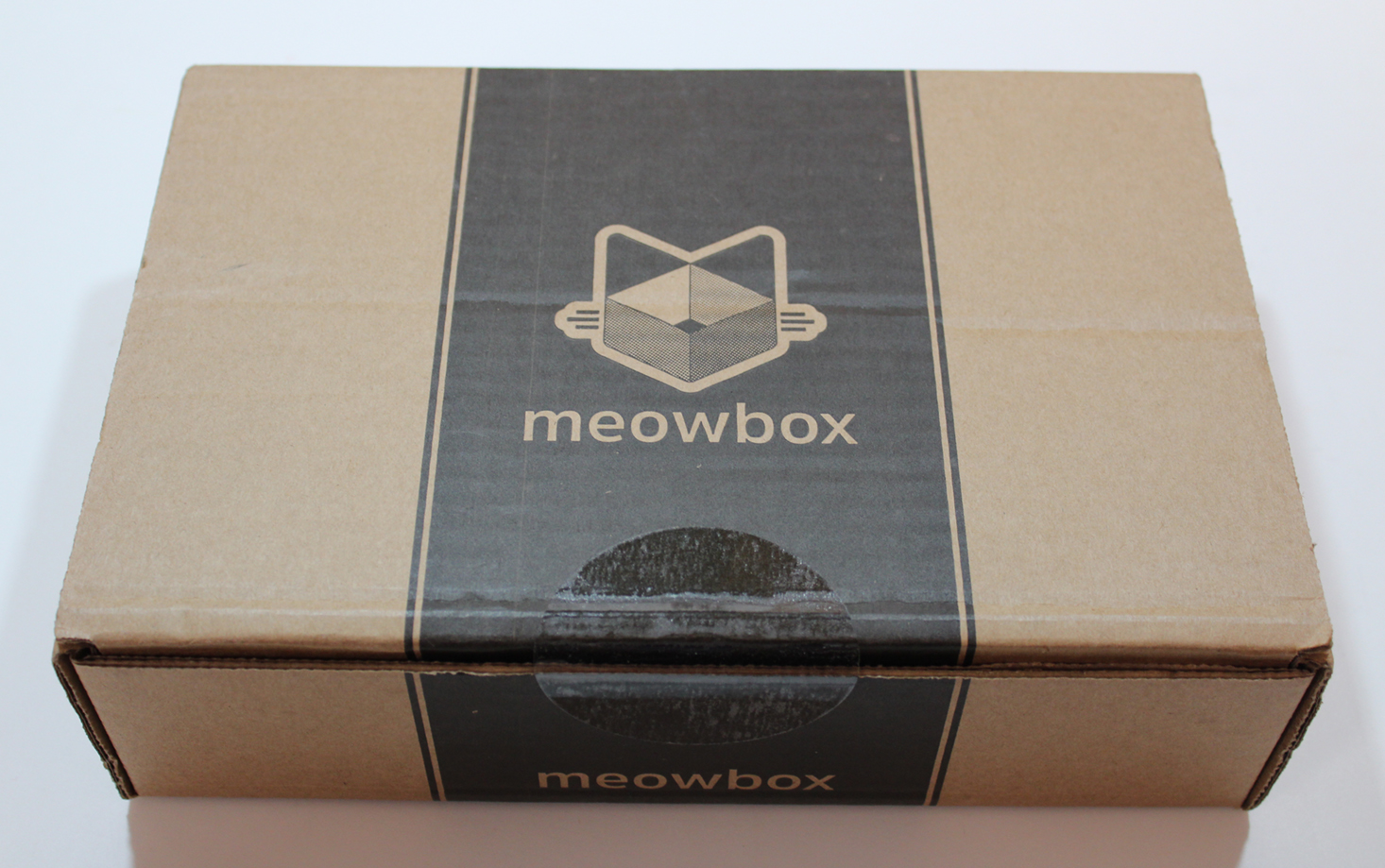 meowbox-march-2017-box