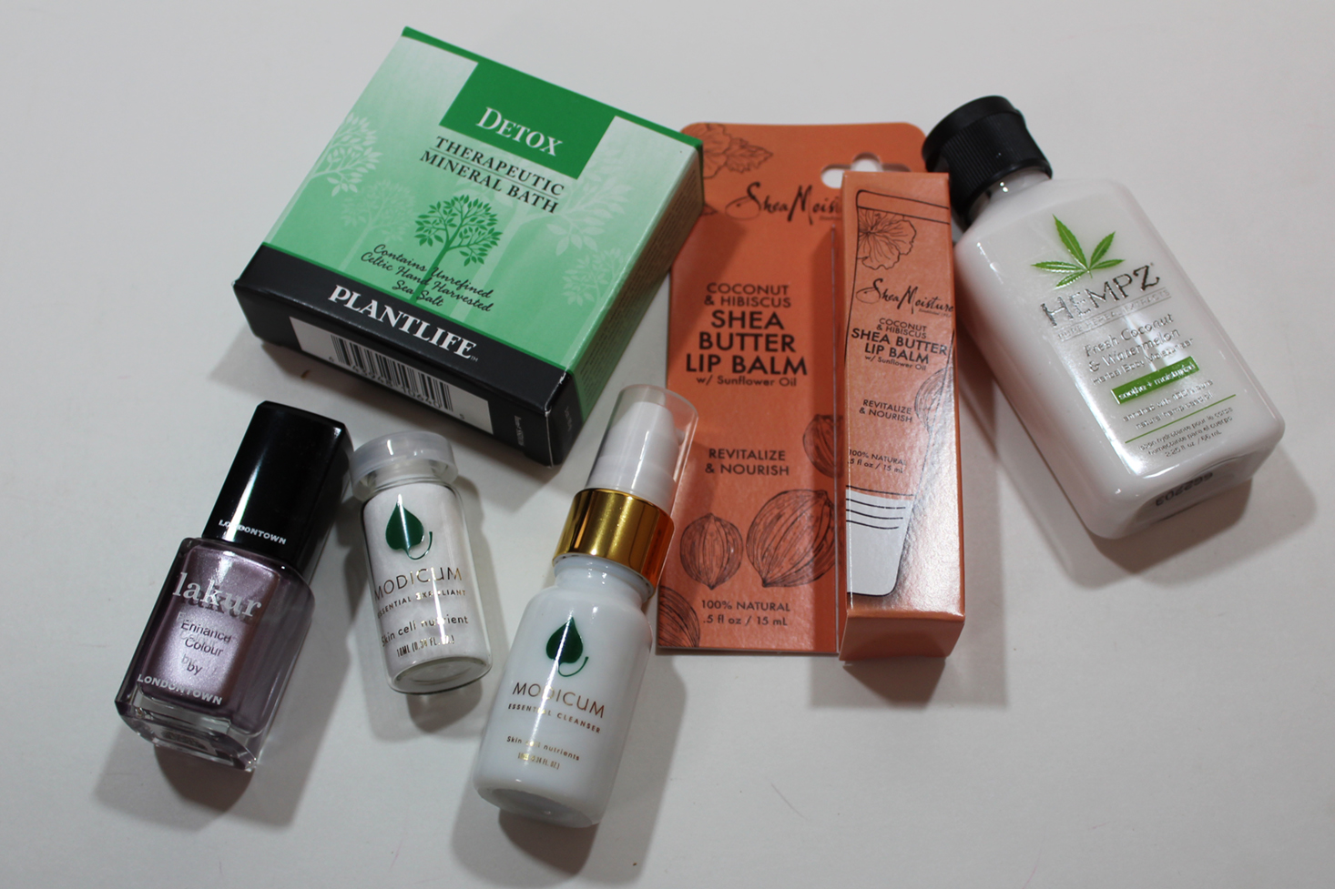 vegan-cuts-beauty-march-2017-review