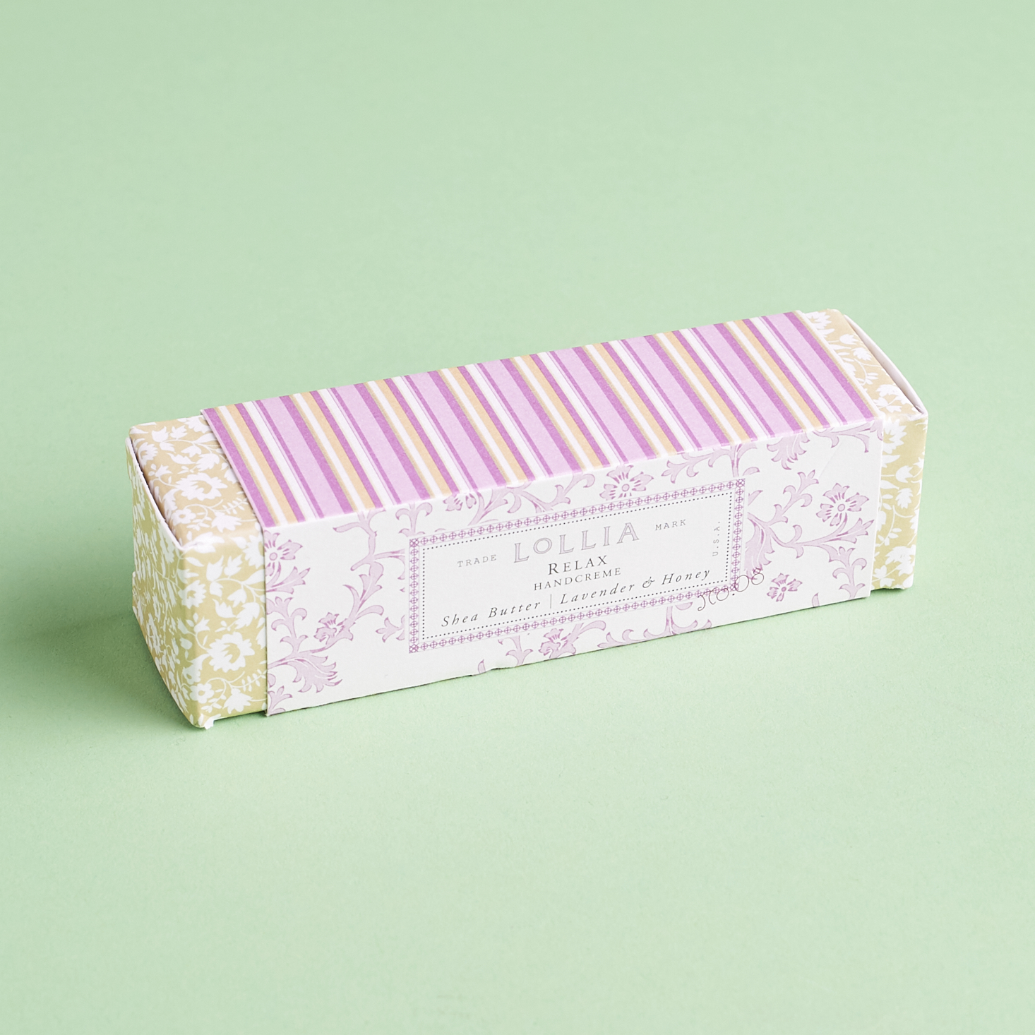 Birchbox-limited-edition-do-not-disturb-april-2017-0029
