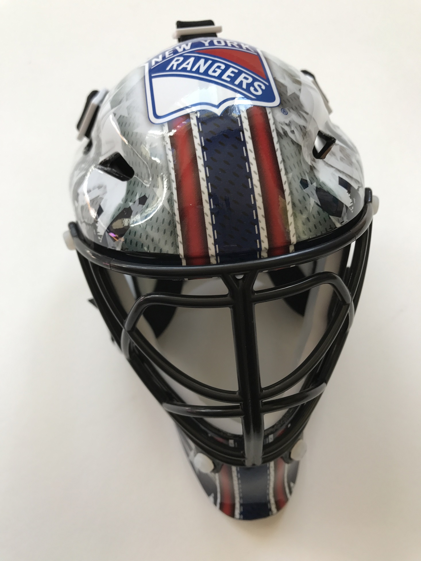 Fanchest-Rangers-April-2017-Helmet2