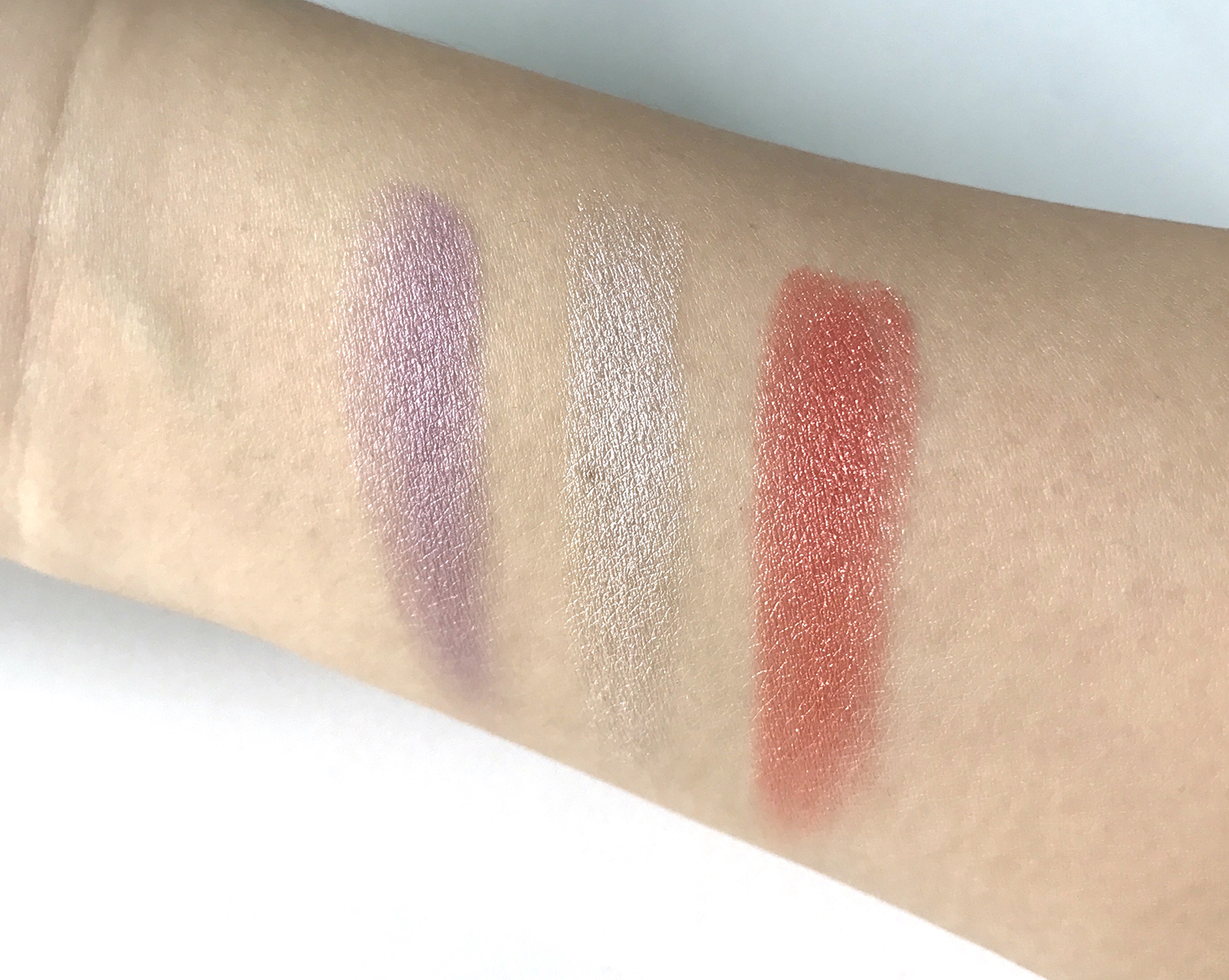LuxePineapple-Post-April-2017-Eyeshadow-Swatches