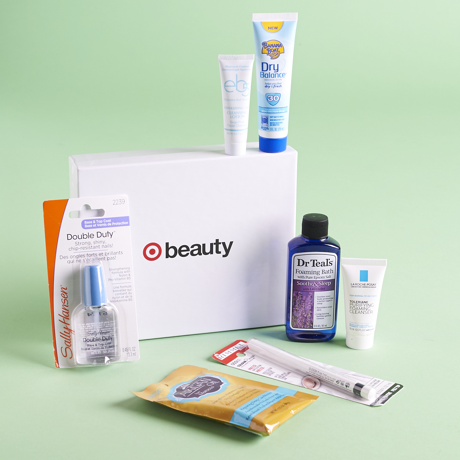 Target-beauty-box-april-2017-0003