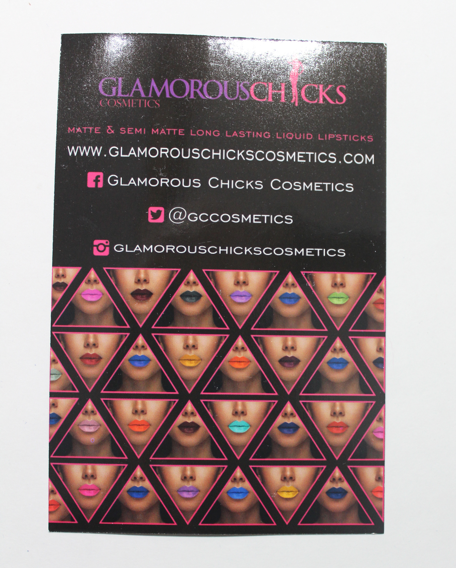 glamorous-chicks-beauty-box-march-2017-booklet-front