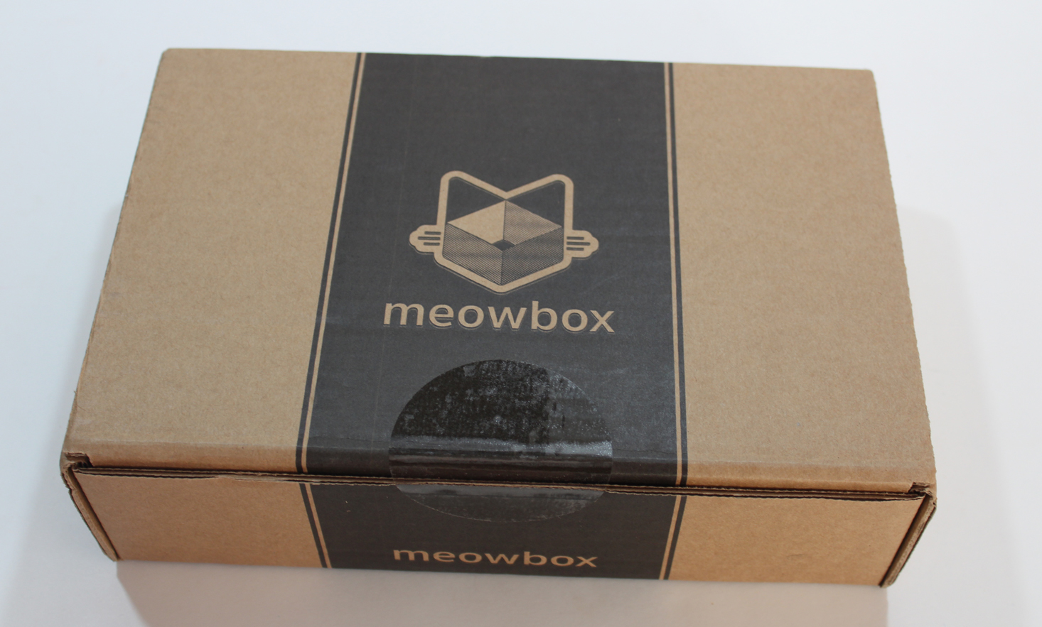 meowbox-april-2017-box